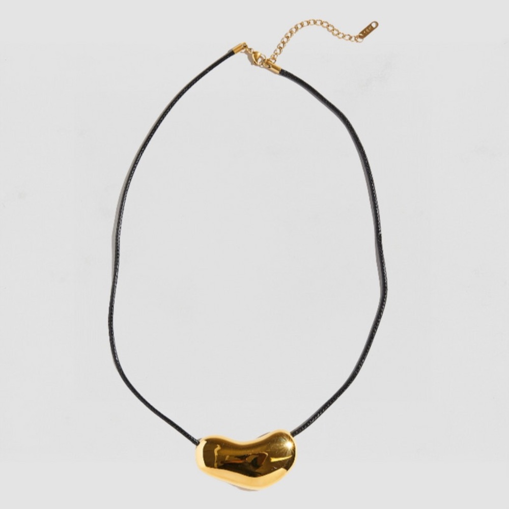 NEW 18K GOLD PLATED CHUNKY HEART PENDANT – DESIGNER BEAN STYLE NECKLACE - Picture 6 of 7